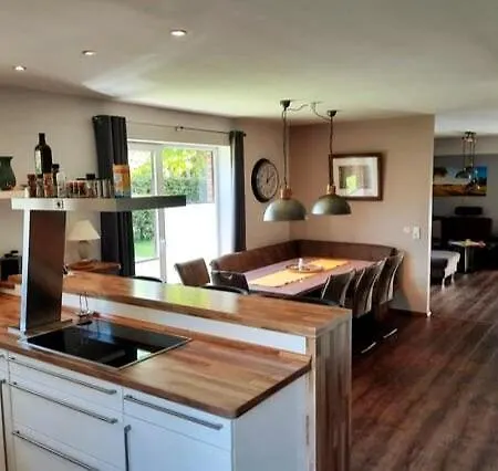 Mit Garten Ferienhaus Uplengen